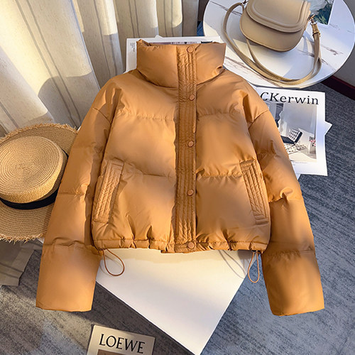 拉夏贝尔南瓜橘色免洗PU皮羽绒服