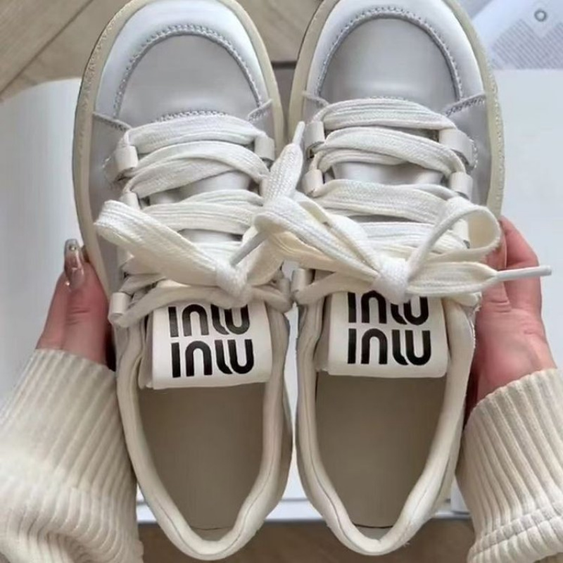 网红透气小白鞋子女2025新款爆款