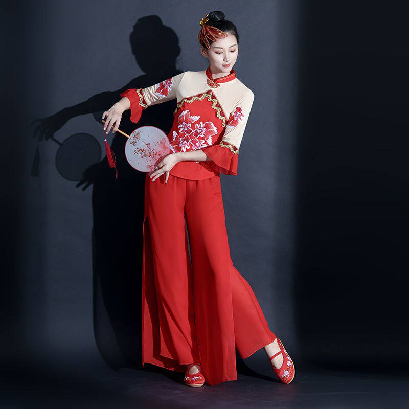 秧歌服演出服女中国风民族古典舞蹈服装飘逸套装扇子舞台现代独舞