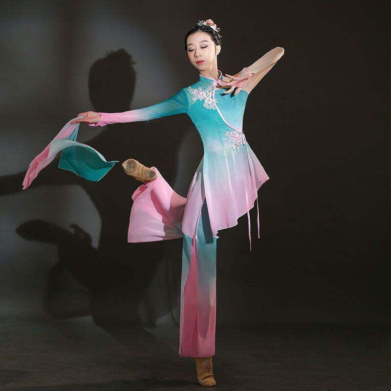 古典舞演出服女飘逸手绢舞蹈服装胶州扇子舞中国风秧歌服艺考套装