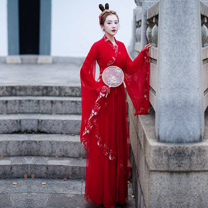 汉服女红色古装中国风2024新款古典民族风古风舞蹈元旦年会演出服