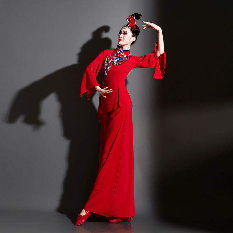 胶州秧歌服女新款民族红色扇子舞伞舞广场舞蹈表演服腰鼓打鼓服装