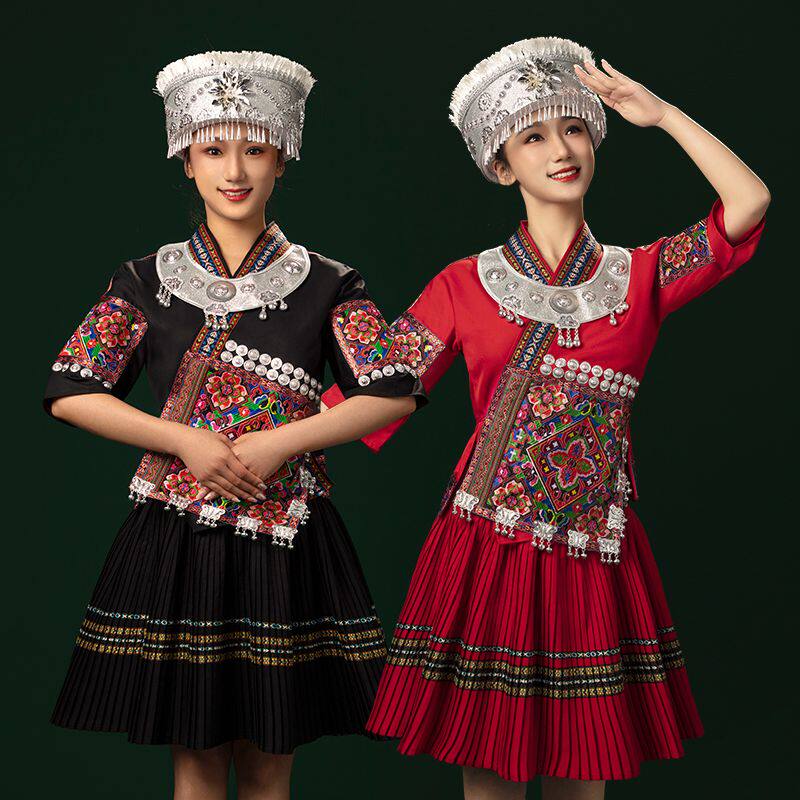 云南苗族服装女贵州传统苗寨服饰少数民族侗族服舞蹈演出刺绣套装