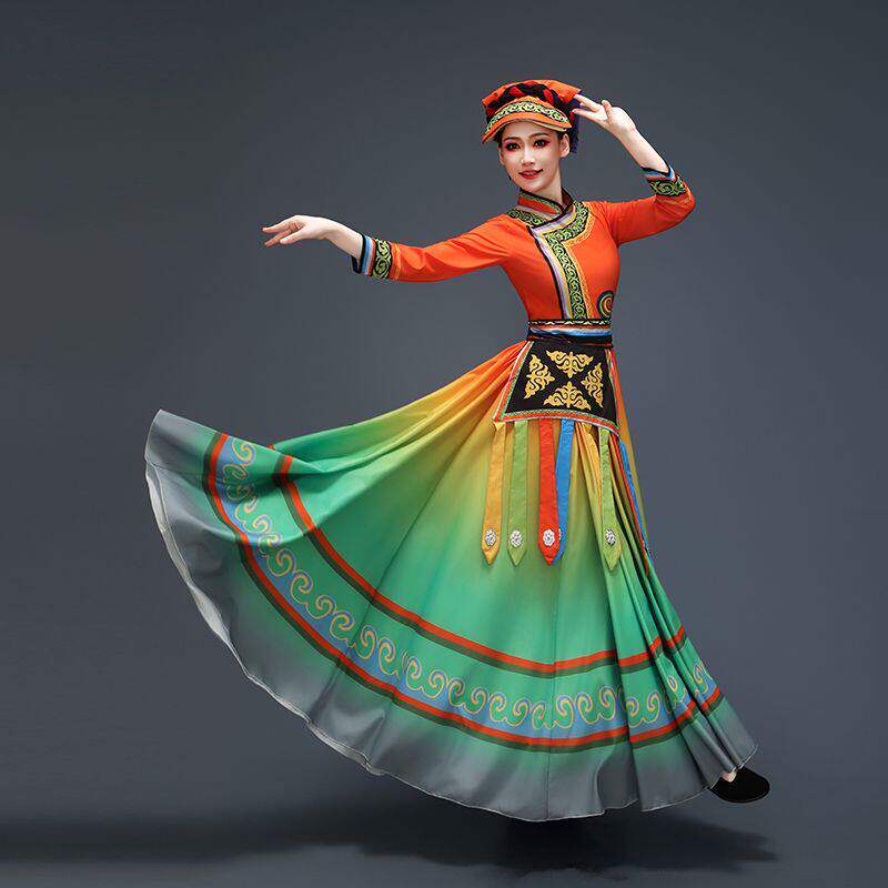 新款彝族舞蹈演出服女套装服装阿嬷的故事火把节凉山云南大摆裙子