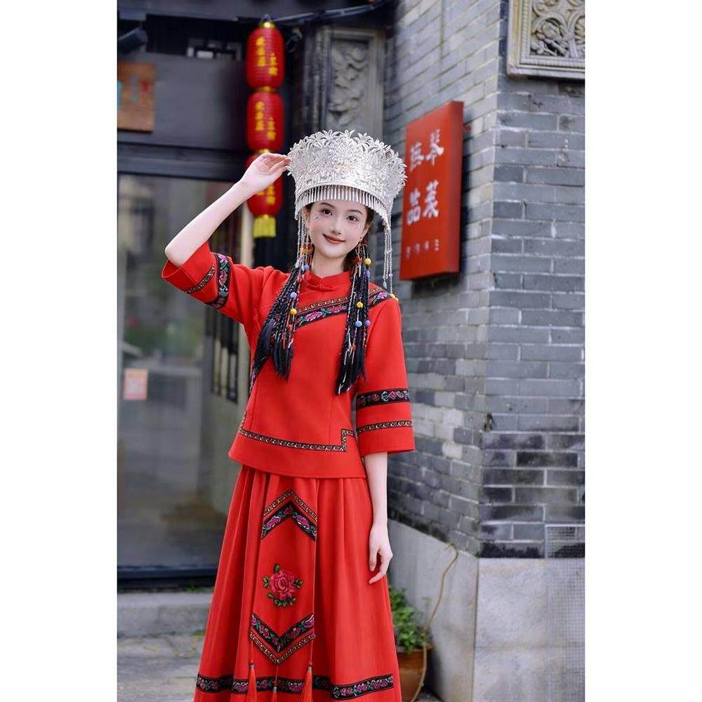 广西壮族苗族三月三棉麻土布刺绣重工盛装民族风摄影旅拍女装红色