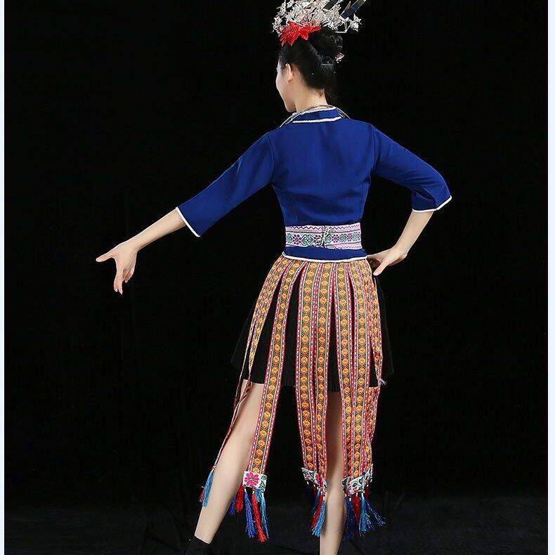 苗族服装女舞蹈演出服云南贵州少数民族风套装苗衣表演土家族彝族