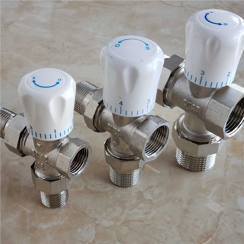 全铜暖气片手轮三通温控阀暖气三通手动调节温控阀4分6分1寸