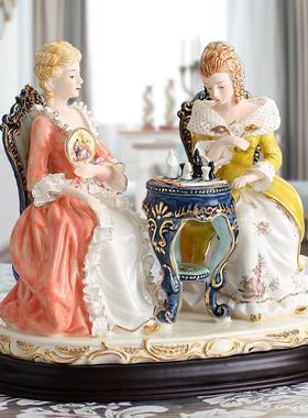 欧式家居创意陶瓷人物摆件蕾丝瓷偶饰品装饰创意现代纯手工精致