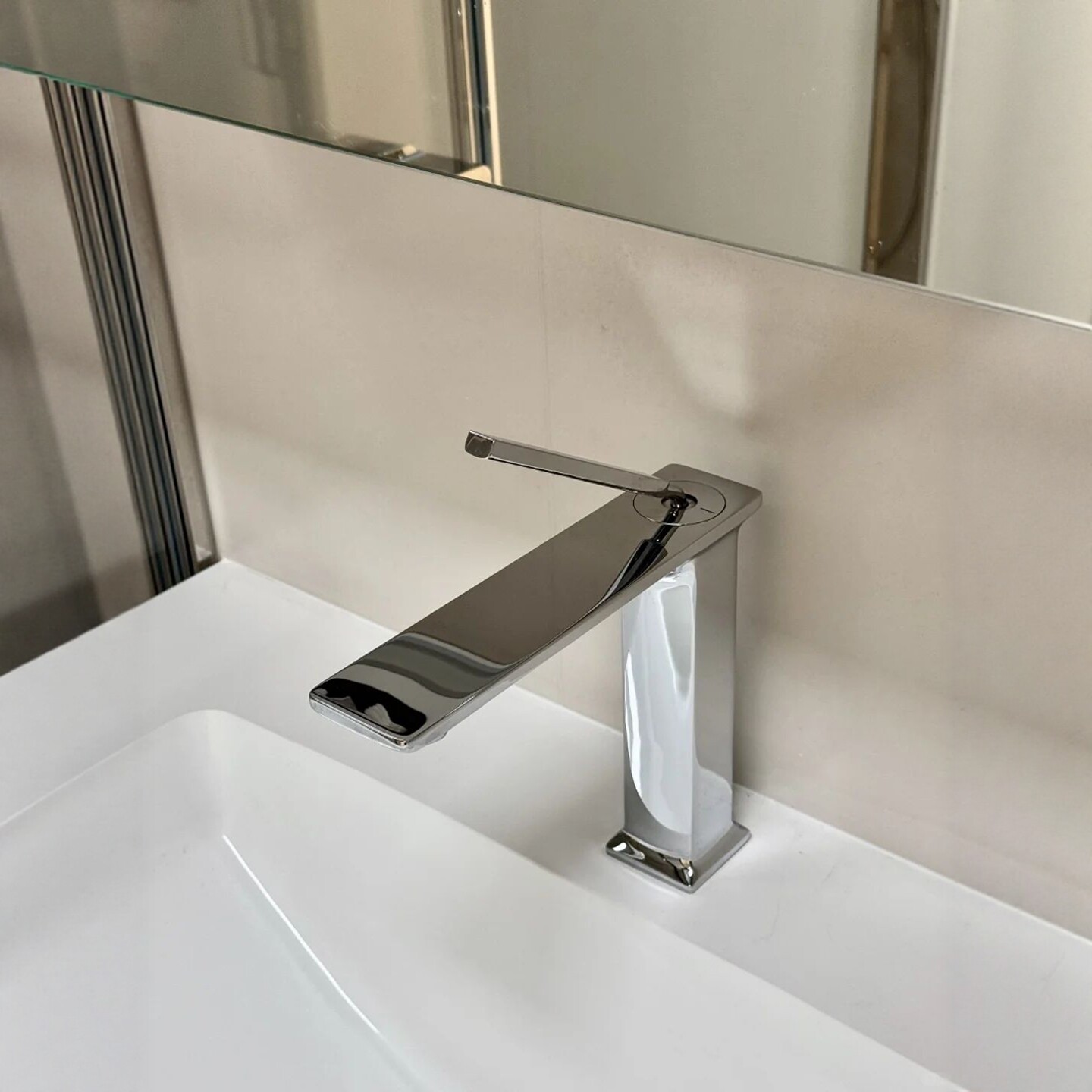 意大利极简全铜枪灰色面盆水龙头洗脸盆冷热水加高单孔台盆龙头,家装主材,面盆龙头,淘宝优惠券,粉丝福利购,淘宝优惠卷