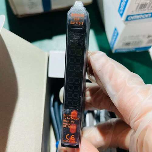 可维修光纤放大器，E3X-DA11TG-S，库存一