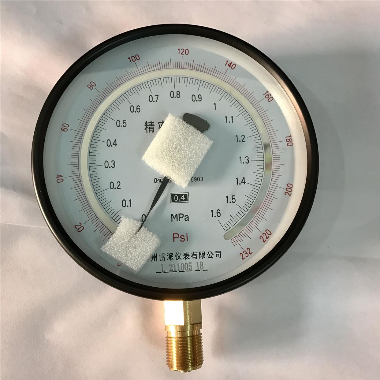 YB-150A 0-1.6MPA 双刻度 精密压力表 0-232PSI 直径150mm 黑色壳