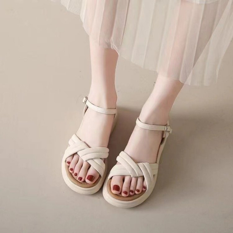 凉鞋女款2025新款夏季外穿女士百搭不累脚平底防滑孕妇罗马女鞋子