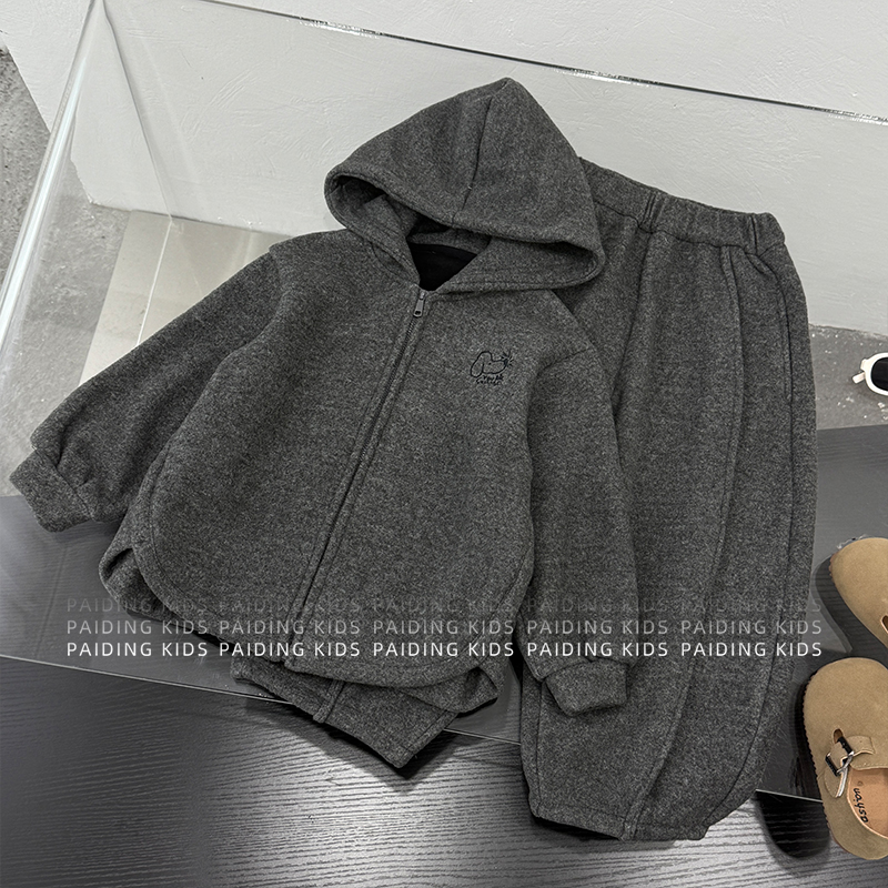 冬装儿童韩版慵懒风线条小狗加绒加厚保暖外套裤子套装SJ6811-DD1