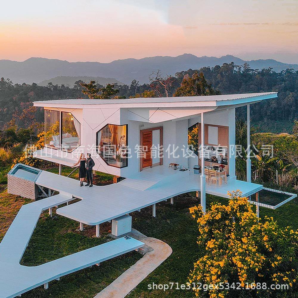 山顶景点太空舱别墅豪华民宿户外星空房移动屋模块化星空房酒店