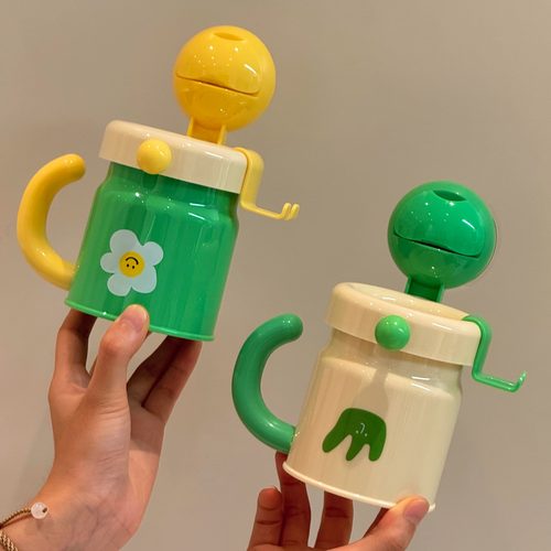 吸盘壁挂式磁吸漱口杯牙刷置物架免打孔卫生间牙杯牙刷收纳架