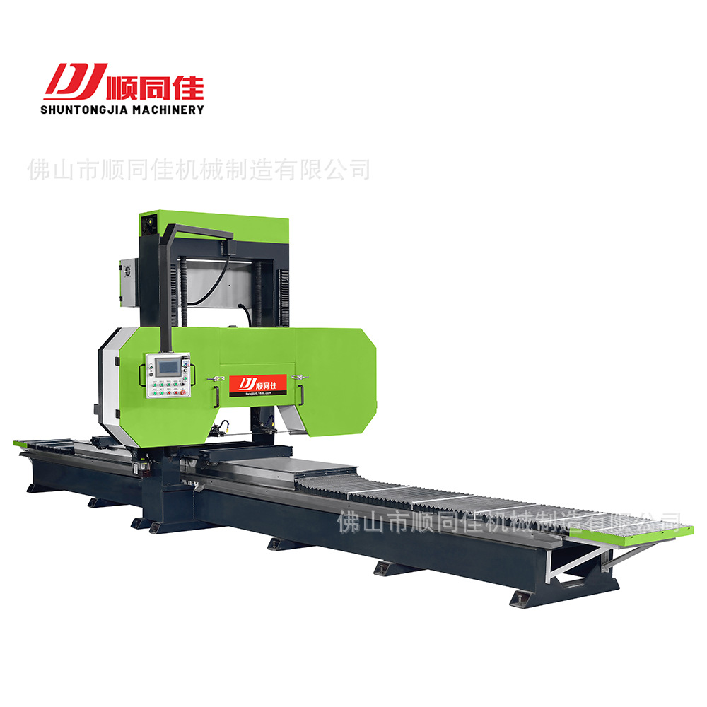 MJR800x4000 卧式龙门快锯机，输送带平稳送料，加工效率倍增