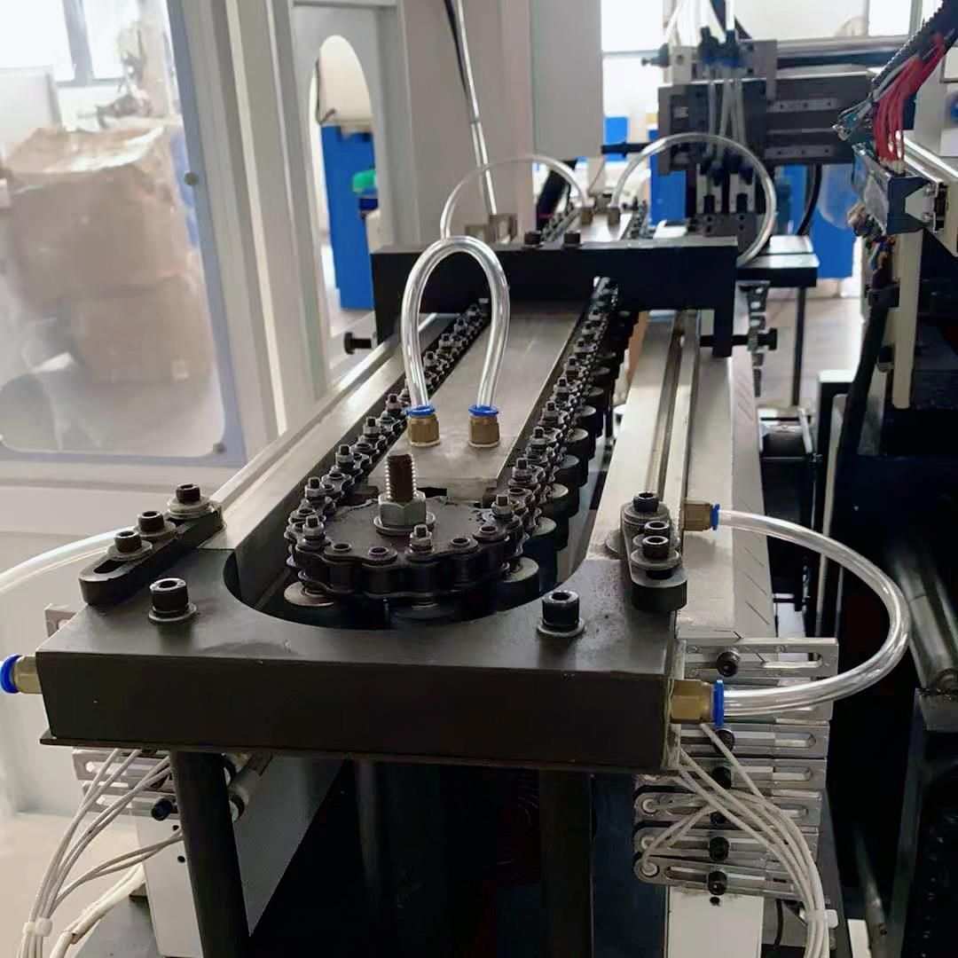 厂新款全料自动吹瓶机升pet矿泉水2饮果汁玻璃水迷你型吹塑92设家
