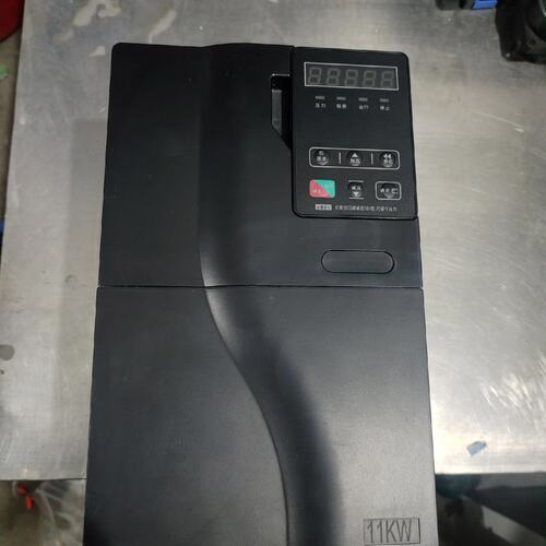 议价Y640变频器Y640-4T011A0Y640-4T011AY640-4T011Y6404T011A0