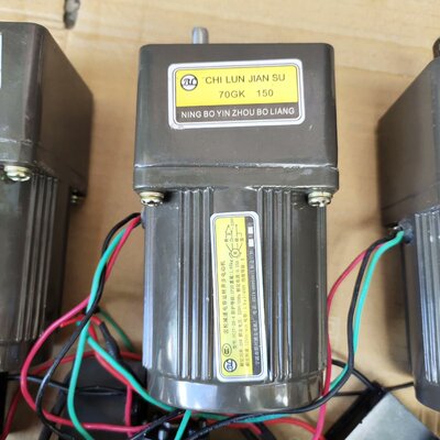 议价YCJT减速电机YCJT-20-4YCJT-20-4 70GK 15070GK 150