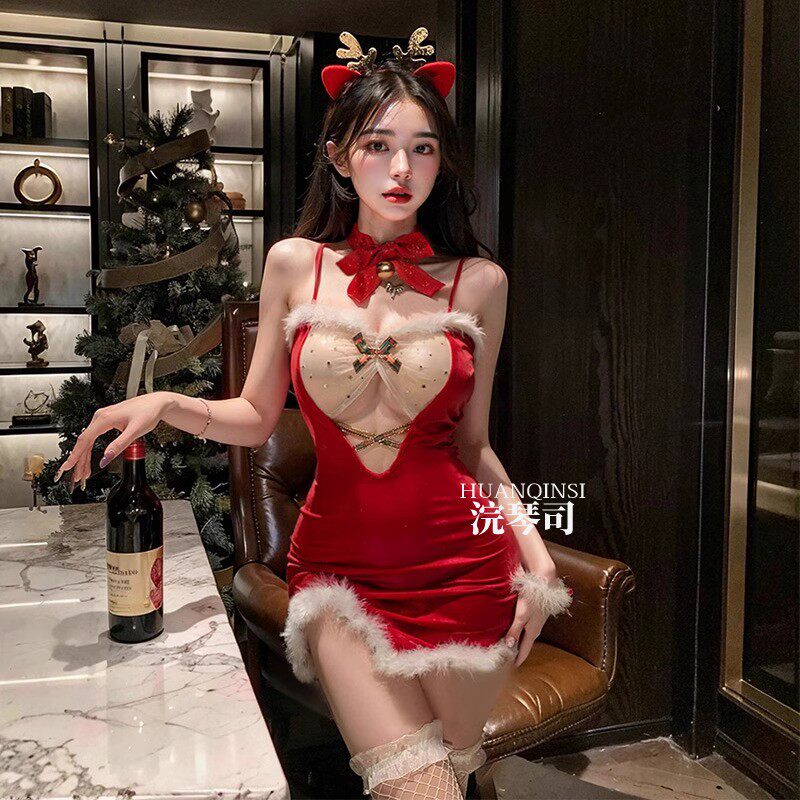 圣诞节新年穿搭红白撞色抹胸连衣裙女秋冬新款纯欲性感高级感短裙