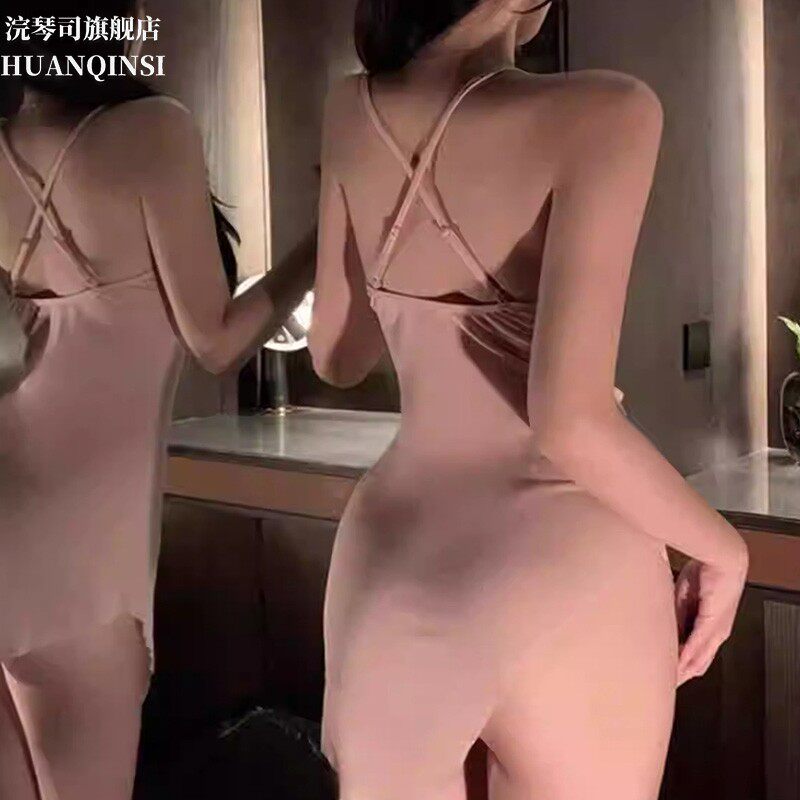 禁欲系辣妹显瘦包臀裙