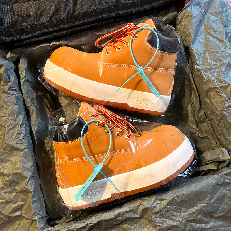 头层牛皮踢不烂Q版大黄靴丑萌大头男马丁靴厚底增高休闲百搭短靴,流行男鞋,马丁靴,淘宝优惠券,粉丝福利购,淘宝优惠卷