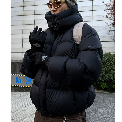 云朵泡芙高充绒连帽羽绒服