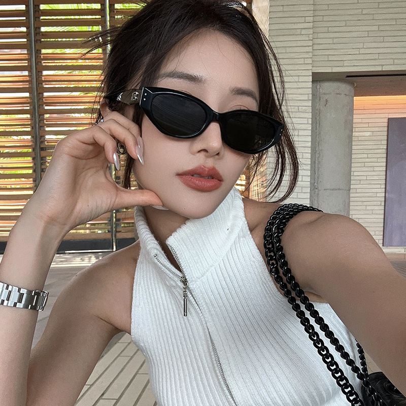 gm新款墨镜女方圆脸小众猫眼窄框高级感防紫外线网红偏光太阳眼镜
