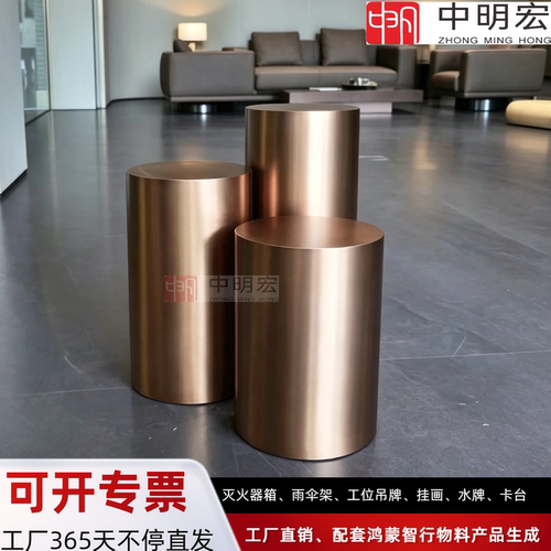 尊界交车立柱香槟金属圆立柱玫瑰