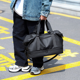 防水皮膜旅行袋定制质感面料手提单肩斜挎干湿分离行李包可插拉杆