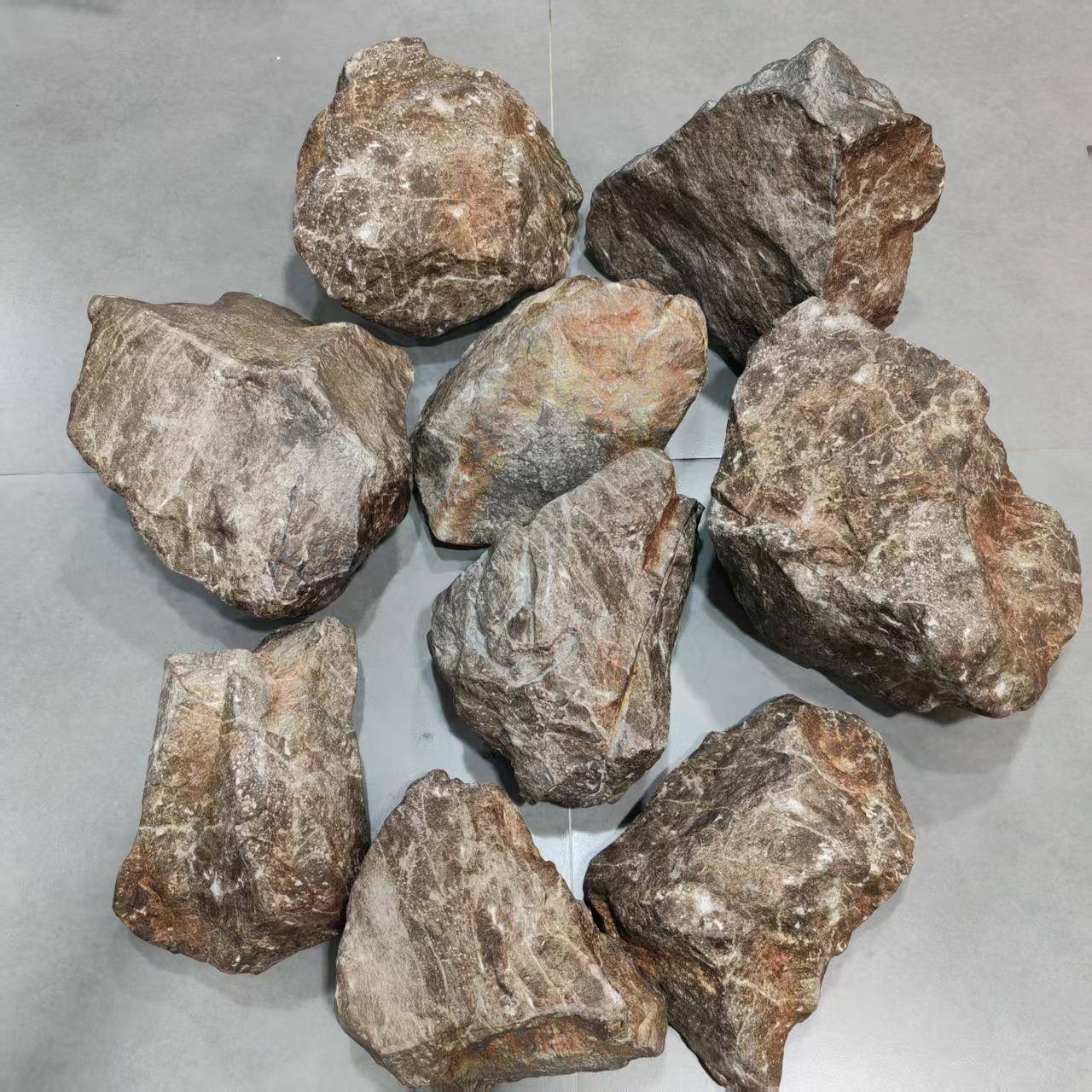 仿真松脂岩石棕色景观PU泡沫石头仙侠影视剧园林庭院松脂岩石