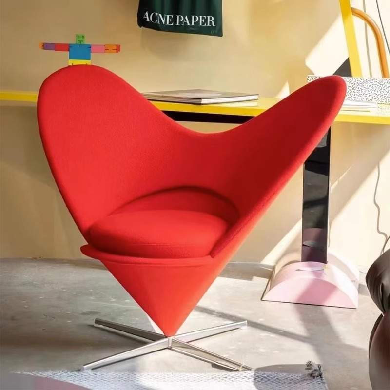 北欧轻奢设计师创意单人爱心高背休闲椅红色布艺vitra 单人沙发椅
