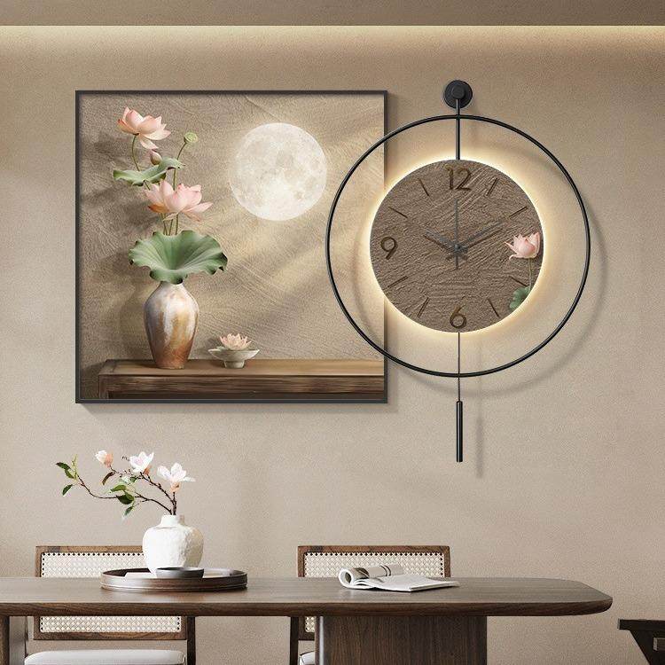 新中式荷花钟表挂钟客厅高档装饰画高级感餐厅桌边创意带时钟挂墙