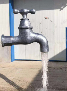 定制安装创意悬空流水水龙头雕塑 工厂现货户外水景水龙头摆件