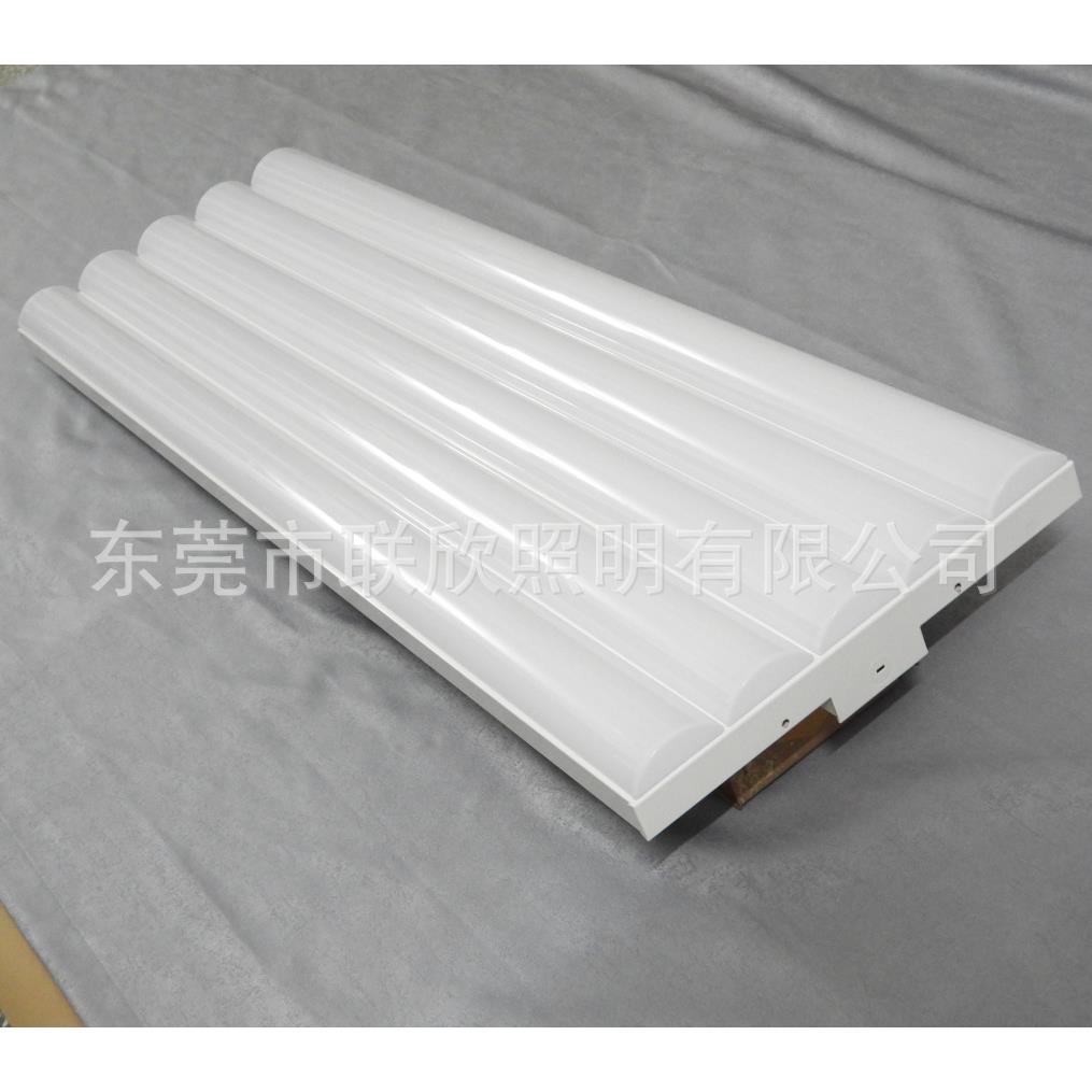 LED一体化支架灯盘UL高空悬吊天棚灯仓库防潮防尘防爆工矿灯