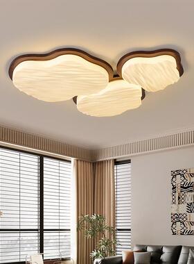 中古风云朵客厅灯全光谱实木吸顶灯北欧日式护眼卧室广东中山灯具