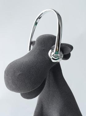 现代简约卡通树脂植绒摆件客厅电视柜儿童房装饰雕塑潮玩软装饰品