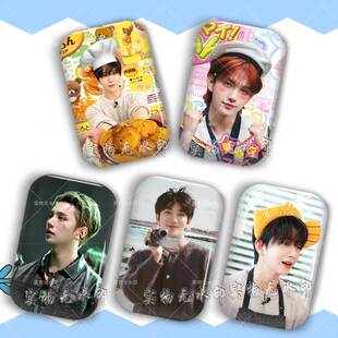 洪知秀周边胸章粉丝应援异形方形镭射吧唧徽章礼物痛包挂件装饰