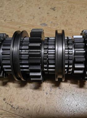 雷沃RG60/RG70收割机原厂配件,悦达变速箱一轴总成装配,原厂