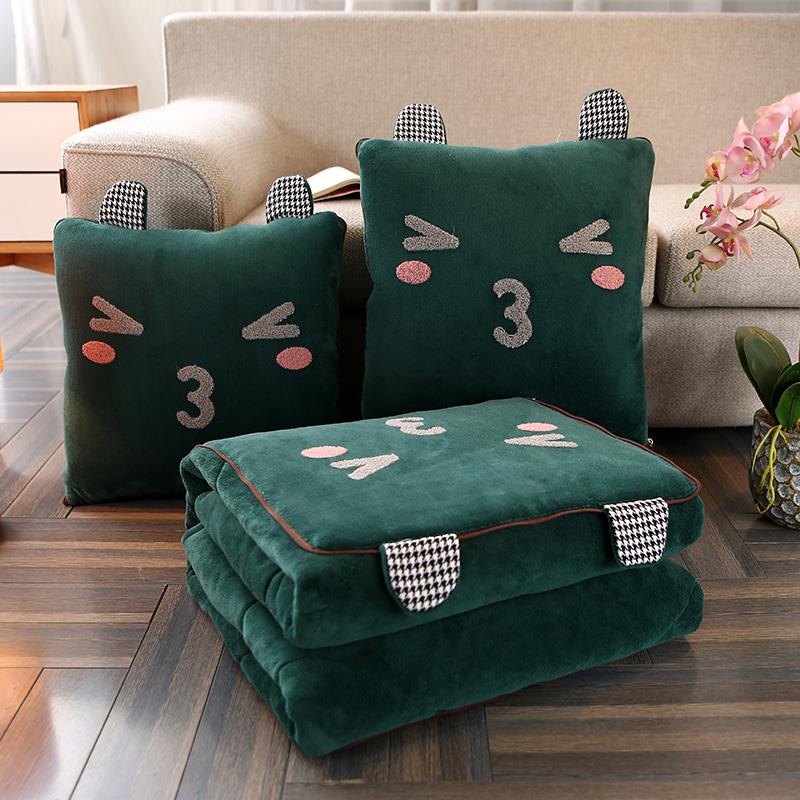 冬季加厚抱枕被子两用珊瑚绒毯子二合G一汽车车载靠垫午睡小靠枕