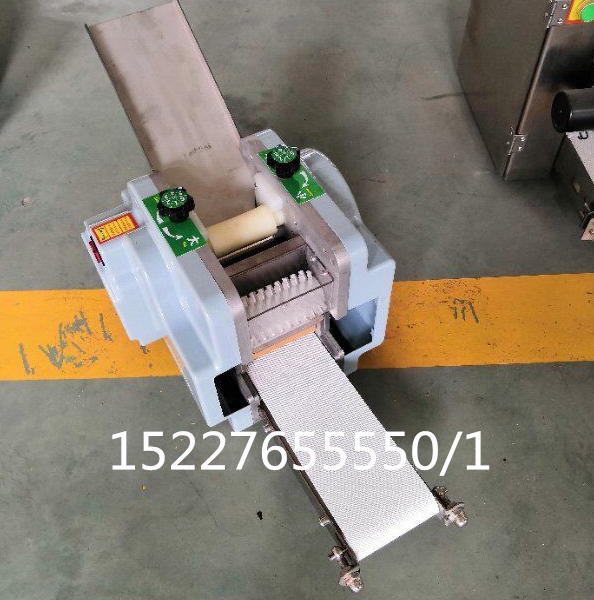 新型饺子皮机可换模具小型家用饺子皮混沌皮擀皮机机器