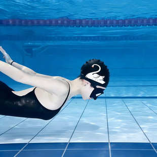 备 游泳帽硅胶加大高颜值防水长发不勒头成人游泳装 新款 泳帽女款