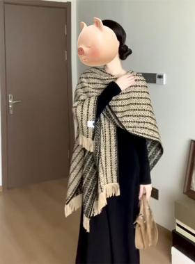 2025一整套入春穿搭斗篷披肩外套针织鱼尾连衣裙两件套装时尚覆古