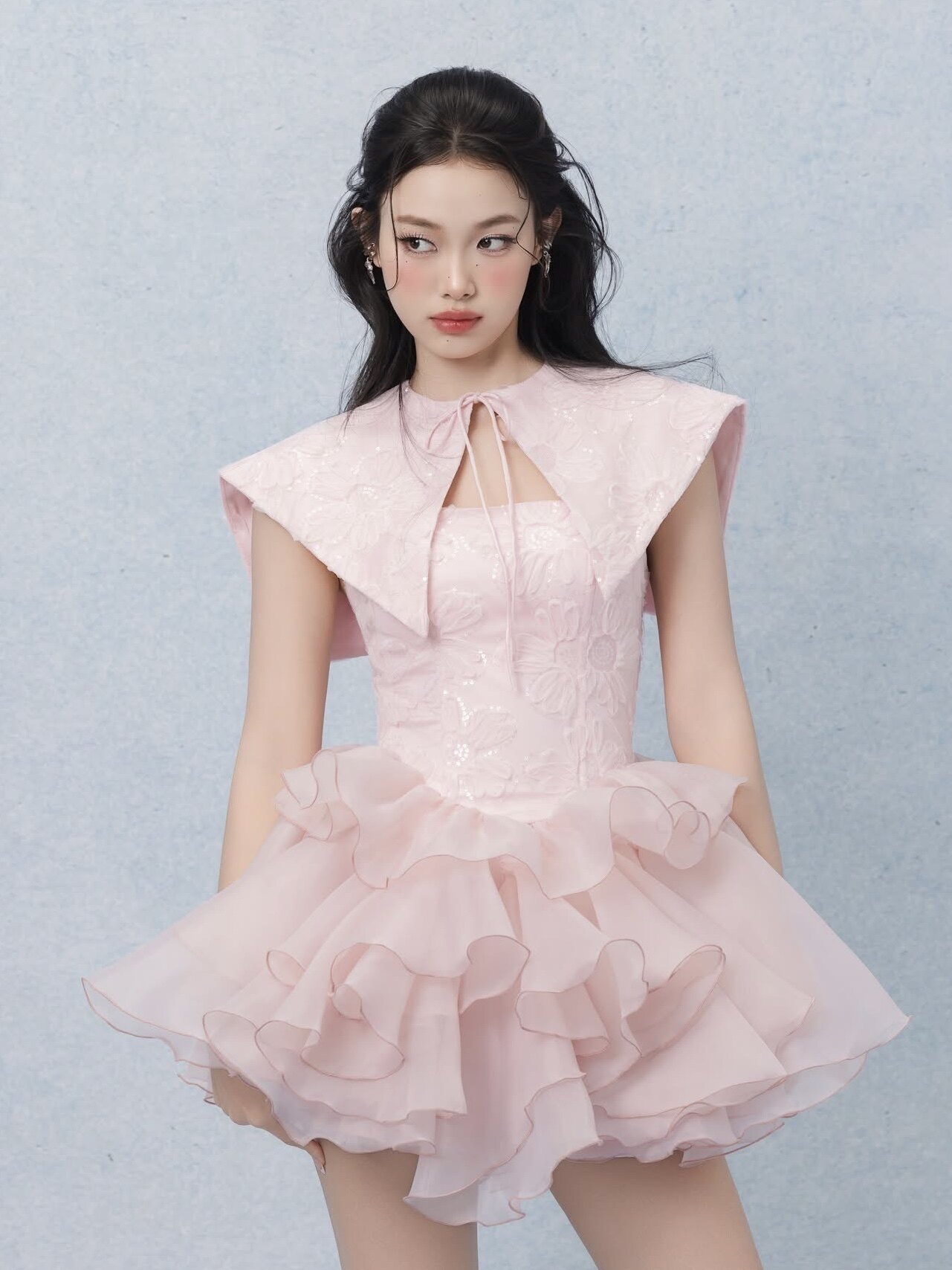 越南正品代购Karlotta抹胸拼接亮片蛋糕蓬蓬裙甜美性感辣妹连衣裙