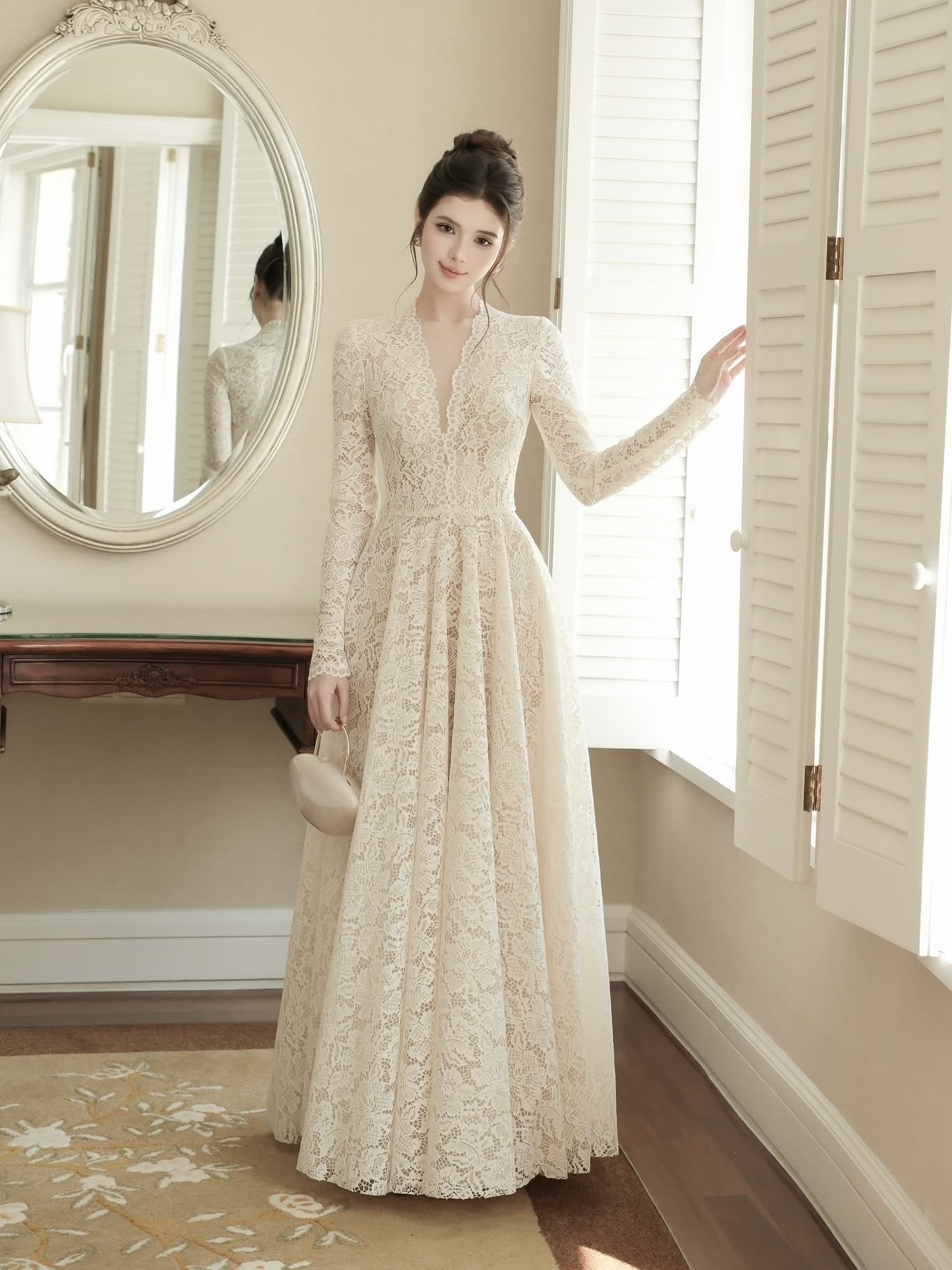 越南小众品牌SoVintage蕾丝长袖V领连衣裙优雅气质高级感长款礼服