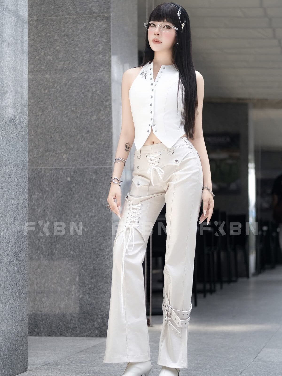 越南代购Flexy无袖修身排扣上衣+长裤子套装洋气辣妹时尚设计感