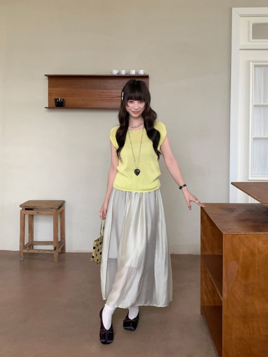 2026 simple fresh style white half-length skirt for women summer high-waisted slimming skirt for women 2992