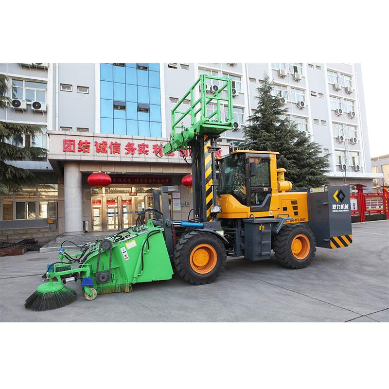 耿力GZQ-2600隧道多功能清扫车 隧道路面粉尘清扫养护降尘冲洗车