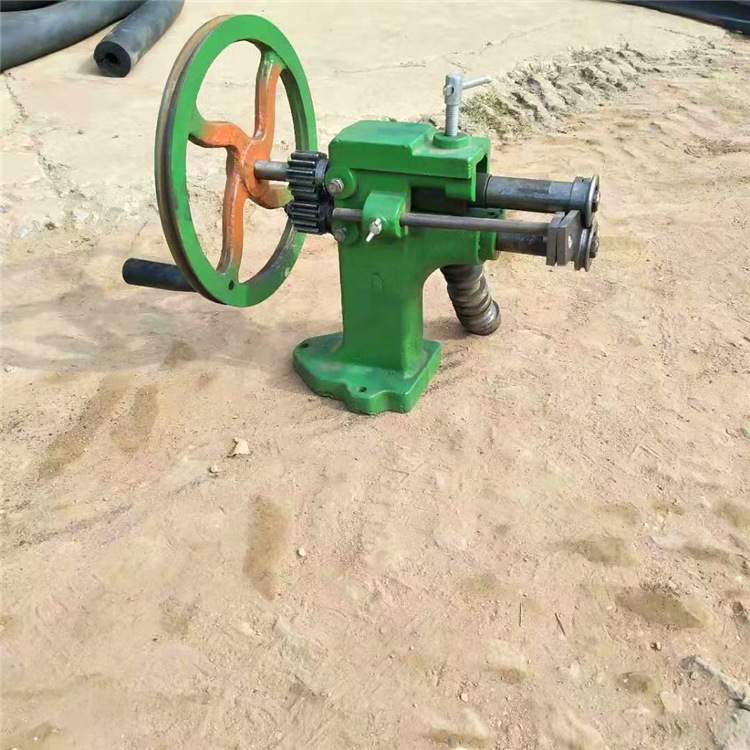 款机铁皮保温压边机手摇虾米弯头机设备金属成型