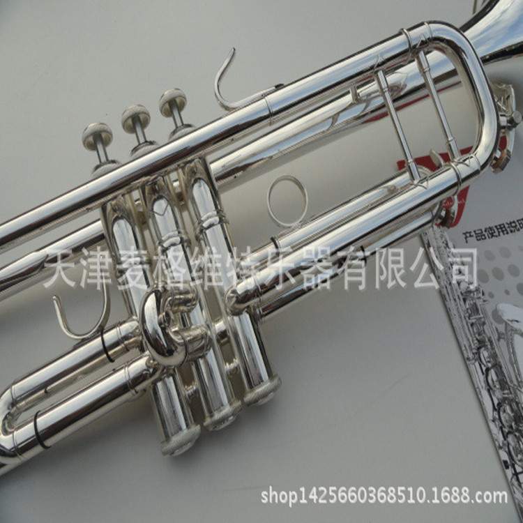 西洋吹奏小号乐器 巴哈型降B三音小号乐器铜管小号